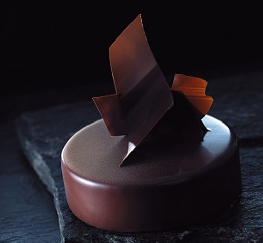 Шоколад Belcolade горький НУАР СУПРИМ 15 кг Пуратос