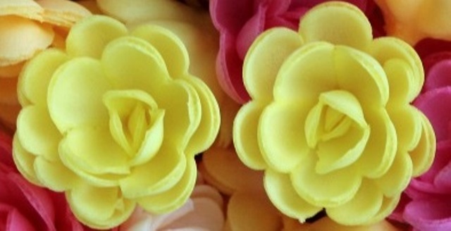 Вафельные Розы малые сложные 80 шт лимонные СоюзПищеПром