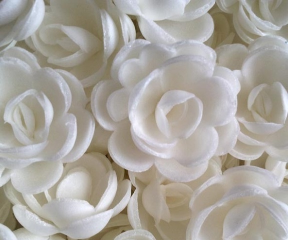 Вафельные Розы малые сложные 80 шт белые СоюзПищеПром